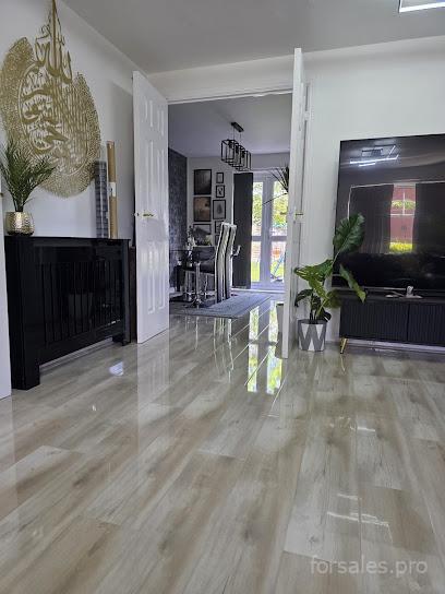 High-quality flooring services in Manchester by Dreamland Flooring & Furniture.
