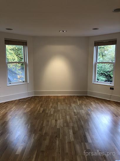 High-quality professional house cleaning services for homes across the UK. Professional house cleaning service in the UK by The Professional Cleaning Co