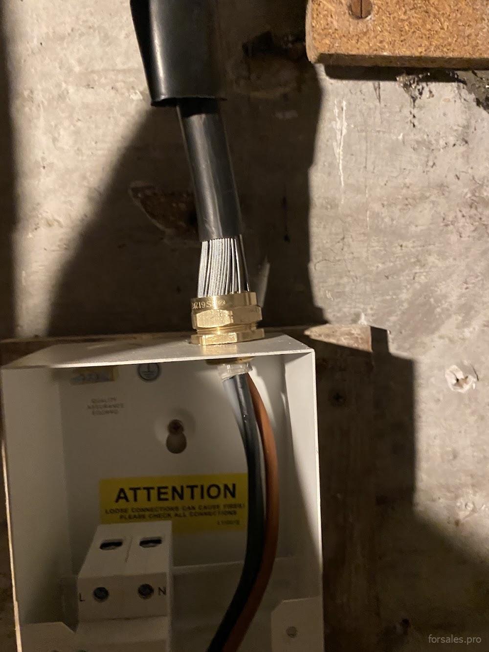 AES Electrical Services in Central Manchester