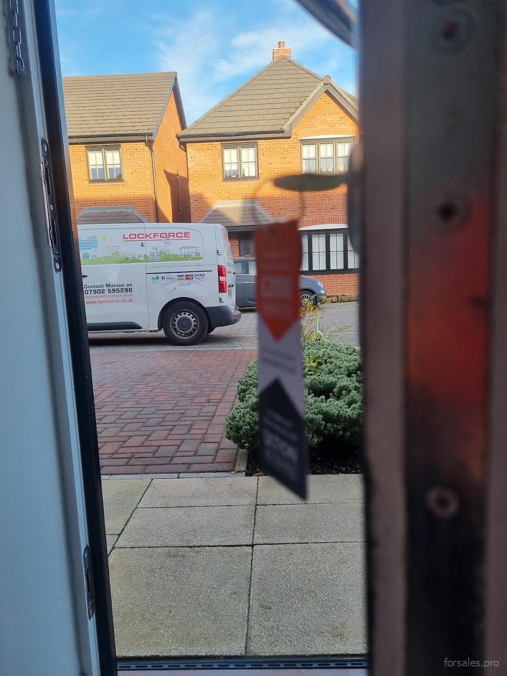 Lockforce Locksmith Stockport: 24/7 Emergency Locksmiths